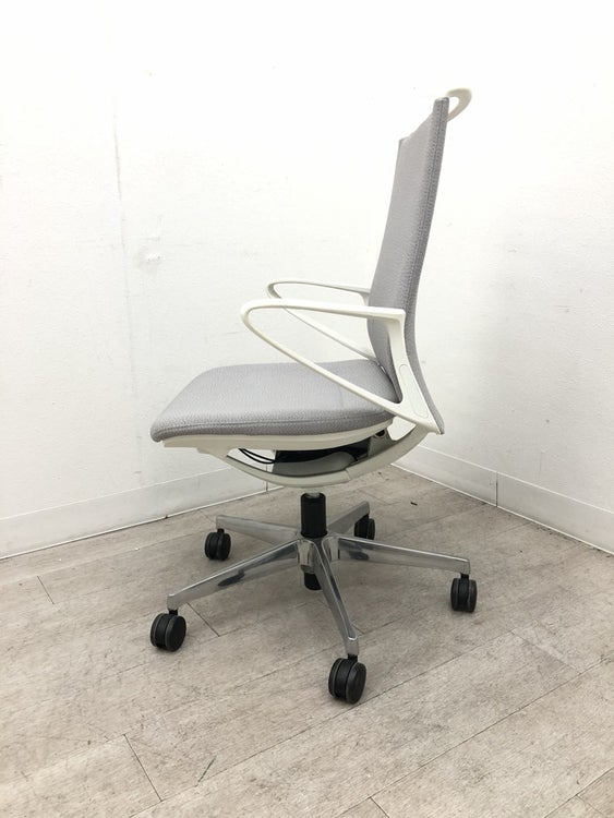 オカムラmode(モード)シリーズ 固定肘付モードチェア 商品画像3