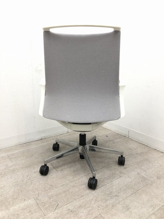 オカムラmode(モード)シリーズ 固定肘付モードチェア 商品画像4