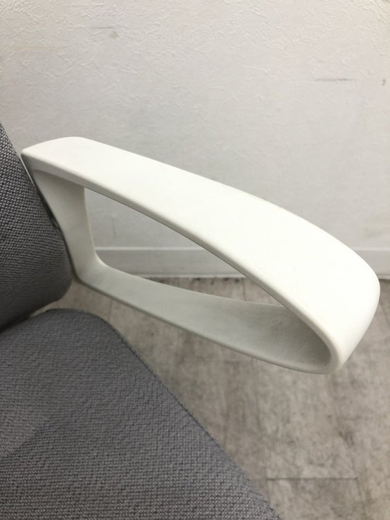 オカムラmode(モード)シリーズ 固定肘付モードチェア 商品画像8