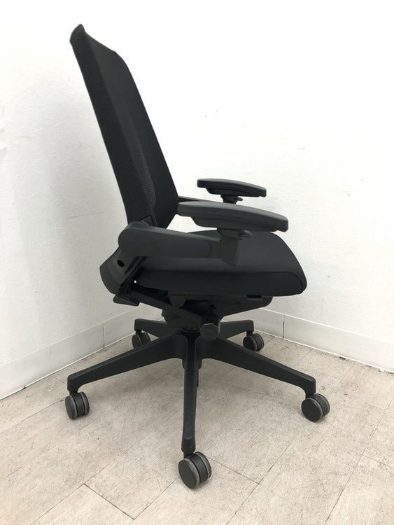 イトーキノート(nort)チェア 可動肘付ノートチェア 商品画像5