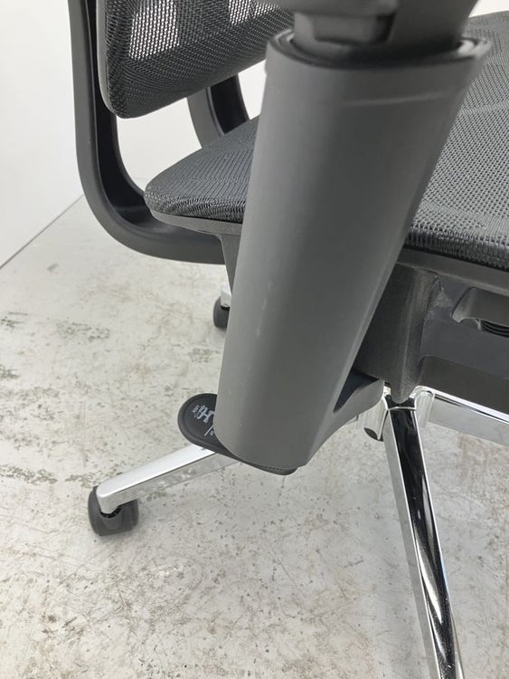 肘付きオフィスチェア 商品画像12