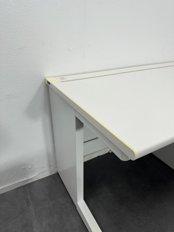 ナイキ1200片袖デスク 商品画像10