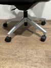 コクヨプロッティシリーズ ミーティングチェア 商品画像5