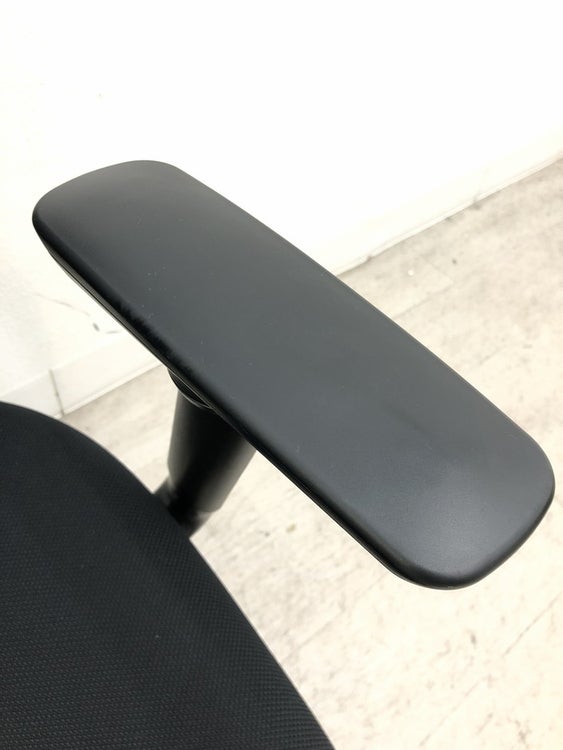 オカムラCG-M(シージーエム)シリーズ 可動肘付CG-Mチェア 商品画像9