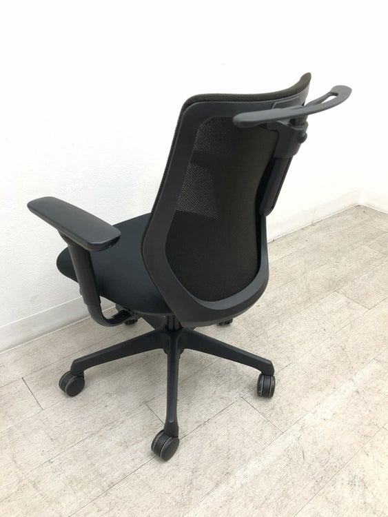 オカムラCG-M(シージーエム)シリーズ 可動肘付CG-Mチェア 商品画像10