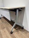 コクヨLeafline(リーフライン)シリーズ 平行スタックテーブル 商品画像4