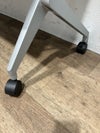 コクヨLeafline(リーフライン)シリーズ 平行スタックテーブル 商品画像6
