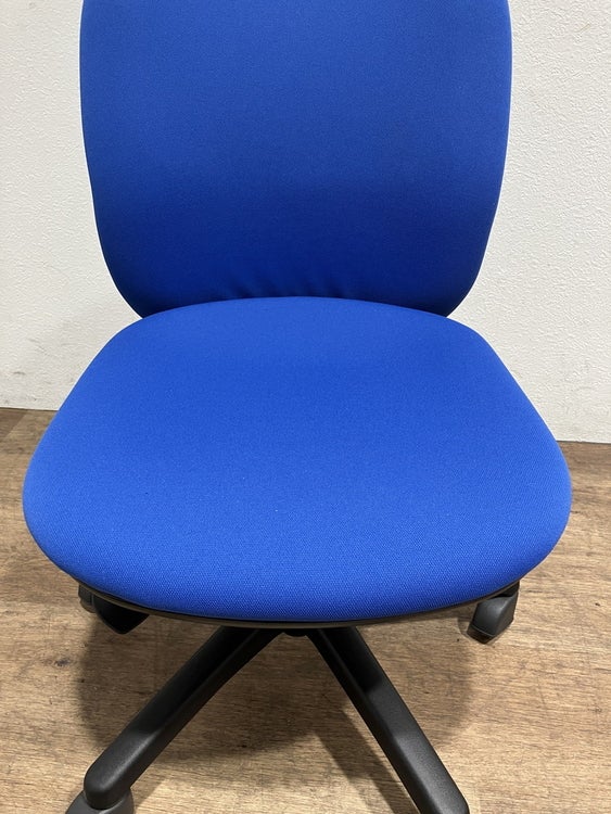 ウチダ（内田洋行）エニーザ（Anyza）チェア エニーザチェア 商品画像4