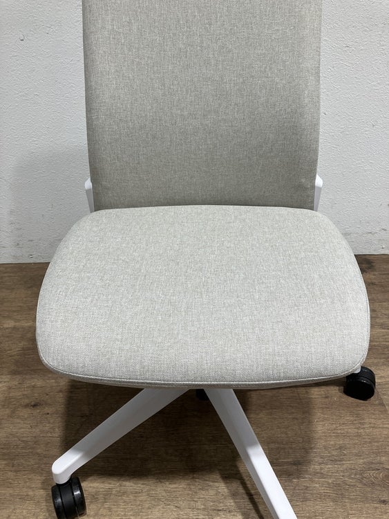 ウチダ（内田洋行）Alinelシリーズ アリネルチェア 商品画像4