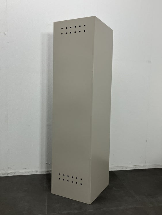 ウチダ（内田洋行）掃除用ロッカー 商品画像2