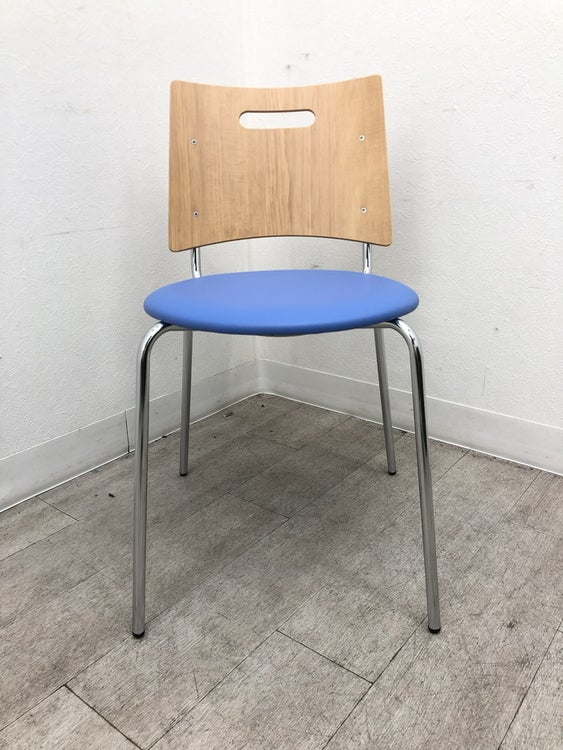 ライオンスタッキングチェア 商品画像2