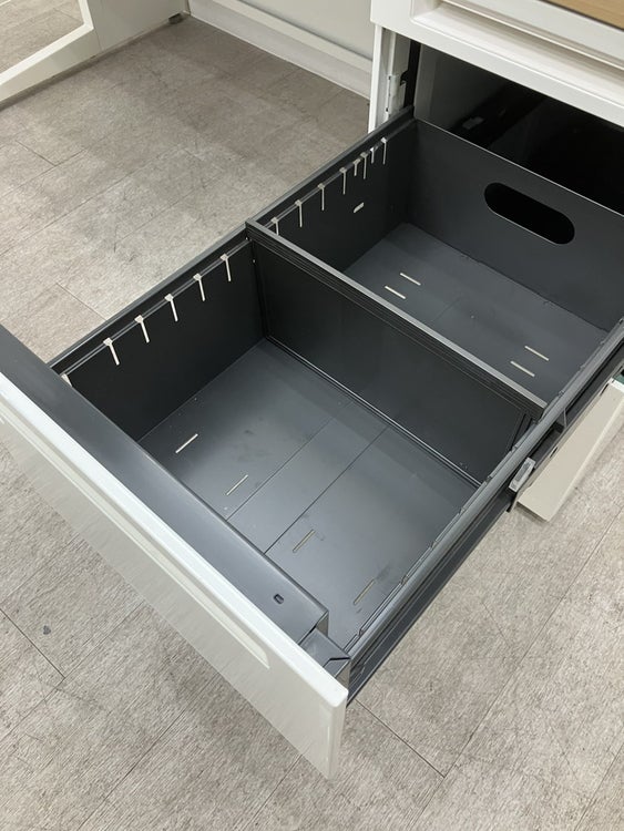 オカムラADVANCE（アドバンス）シリーズ 1600片袖デスク 商品画像11