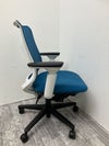 コクヨミトラチェア 可動肘付ミトラチェア 商品画像4