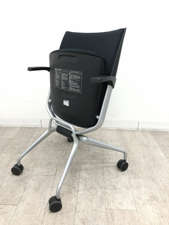 イトーキレクシブシリーズ ネスティングチェア4脚セット 商品画像13