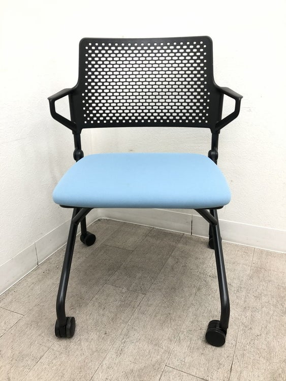 ウチダ（内田洋行）FM-345シリーズ ネスティングチェア4脚セット 商品画像4