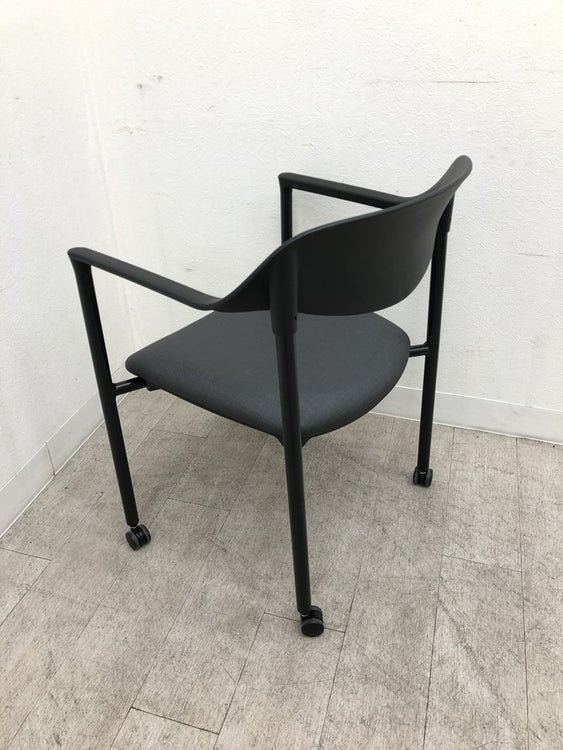 イトーキLK-6シリーズ スタッキングチェア 商品画像10