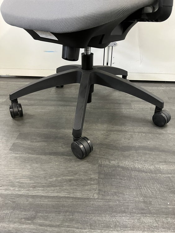 アイコMS-1300シリーズ 可動肘付OAチェア 商品画像5