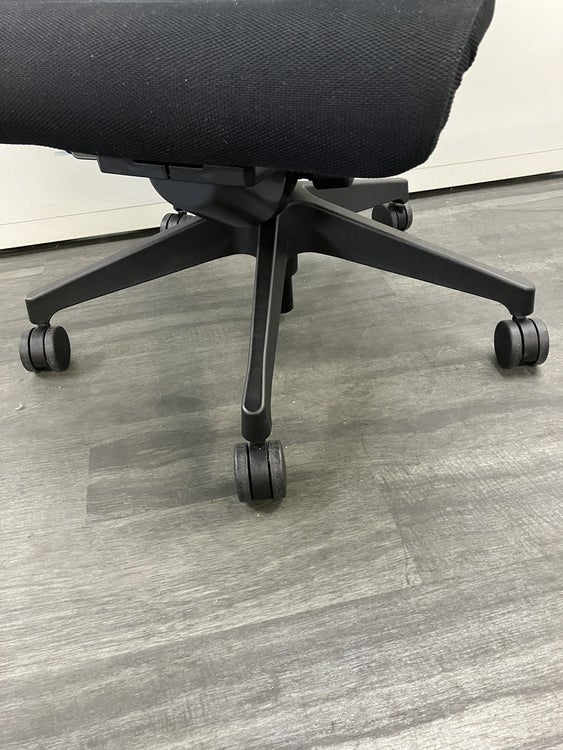 イトーキAct(アクト)チェア 可動肘付アクトチェア 商品画像4