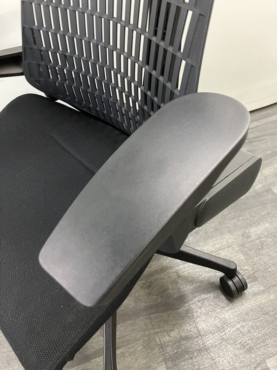 イトーキAct(アクト)チェア 可動肘付アクトチェア 商品画像6