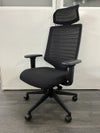 FURSYS(ファシス)SIDIZ T30シリーズ 可動肘付OAチェア 商品画像1