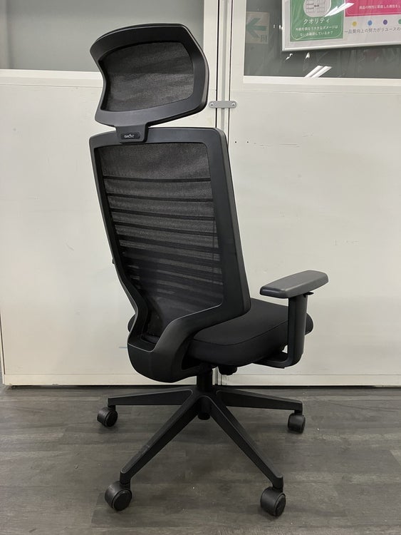 FURSYS(ファシス)SIDIZ T30シリーズ 可動肘付OAチェア 商品画像2