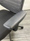FURSYS(ファシス)SIDIZ T30シリーズ 可動肘付OAチェア 商品画像7