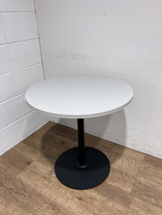 コクヨフランカシリーズ 丸テーブル 商品画像1