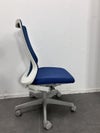 オカムラFluent(フルーエント)チェア フルーエントチェア 商品画像3