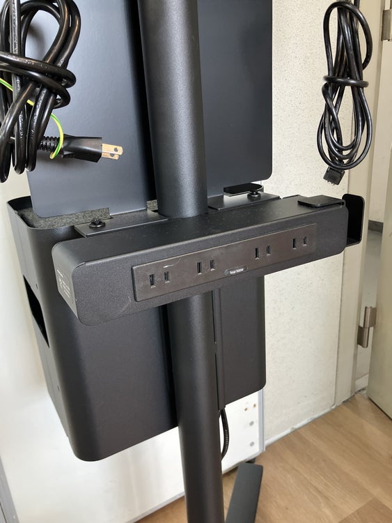 31.5型液晶ディスプレイ+スタンドセット 商品画像4