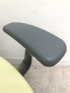 コクヨing(イング)チェア 固定肘付イングチェア　 商品画像8
