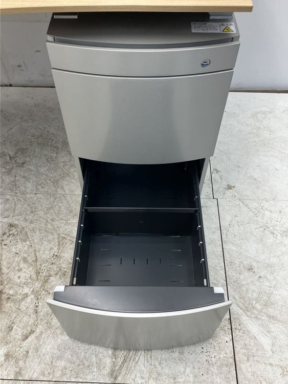 イトーキインフューズシリーズ 1400片袖オペレーションデスク 商品画像10