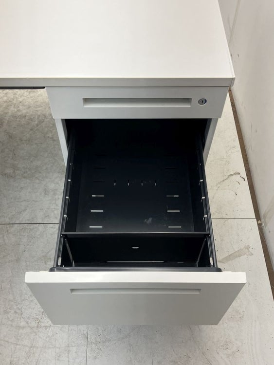 イトーキCZRシリーズ 1200片袖デスク 商品画像11