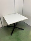 コクヨビエナ（VIENA）シリーズ 900角テーブル 商品画像1