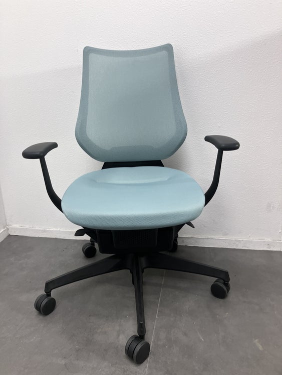 コクヨing(イング)チェア 固定肘付イングチェア 商品画像2