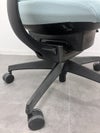 コクヨing(イング)チェア 固定肘付イングチェア 商品画像9