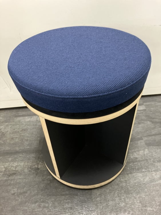 コクヨチェスシリーズ スツール 商品画像1