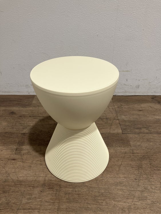 カルテルプリンスアハシリーズ スツール 商品画像1