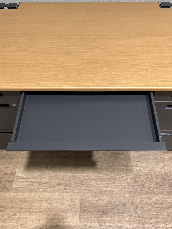 アイリスチトセ1400両袖デスク 商品画像10