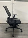 コクヨing(イング)チェア 可動肘付イングチェア 商品画像5