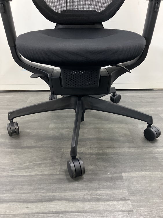 コクヨing(イング)チェア 可動肘付イングチェア 商品画像12