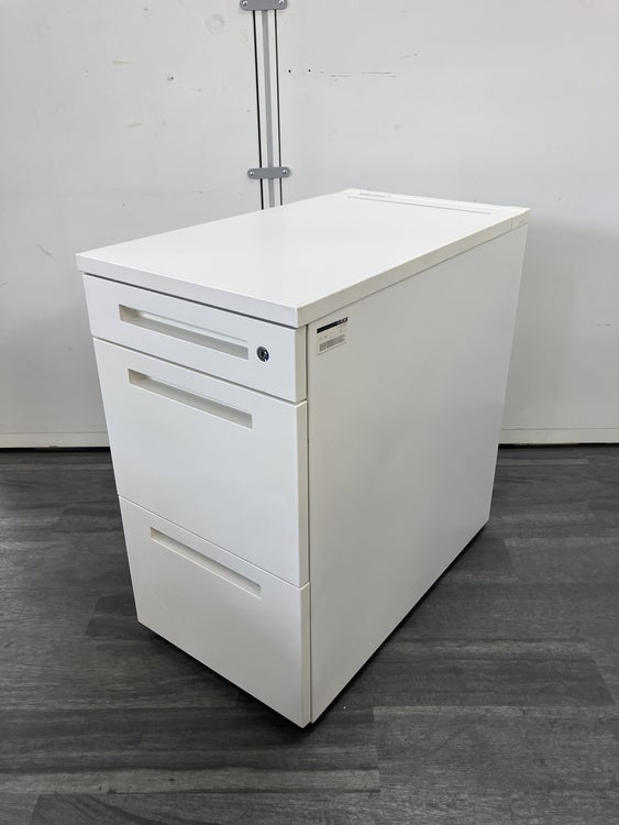 イトーキCZRシリーズ 脇机 商品画像1