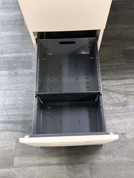 コクヨピクサシリーズ 1400両袖デスク 商品画像10