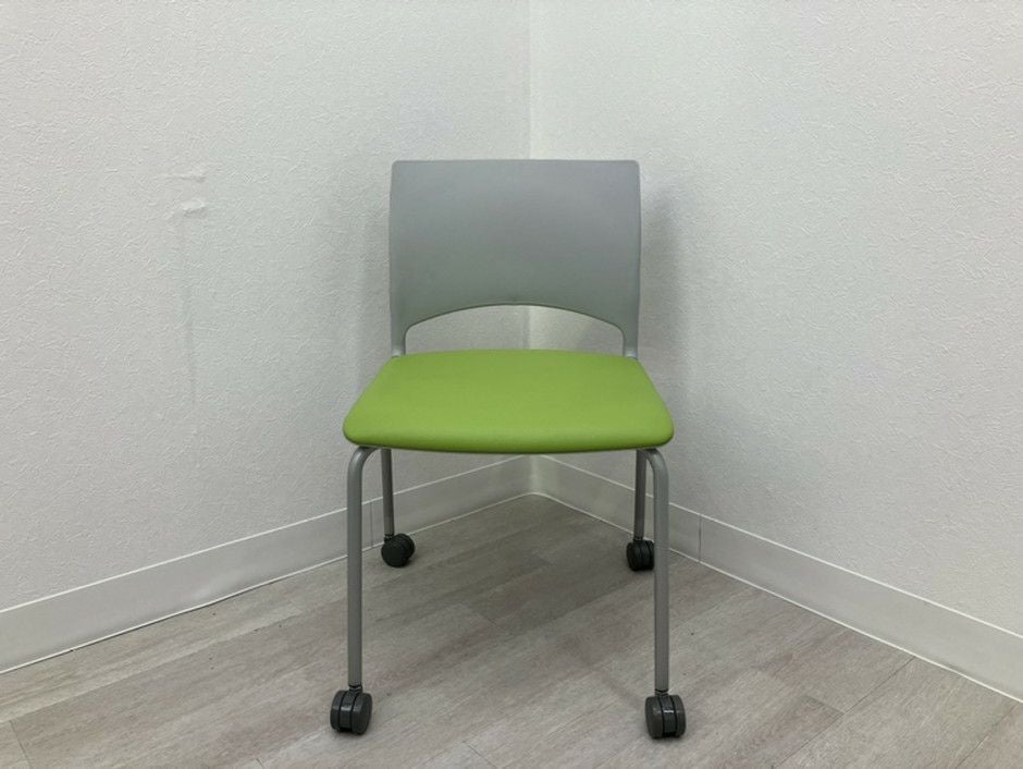 ライオンEpit(エピット)シリーズ スタッキングチェア 商品画像2