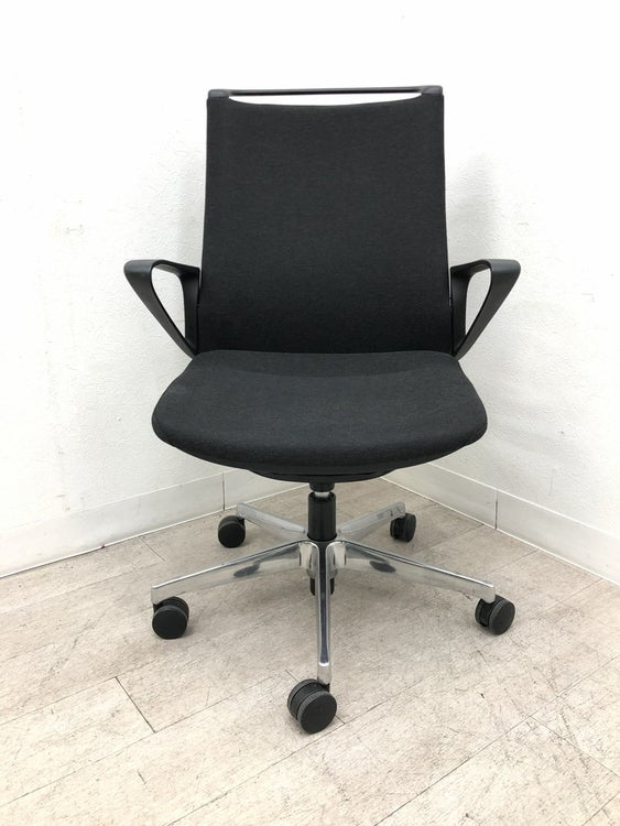 オカムラmode(モード)シリーズ 固定肘付モードチェア 商品画像2