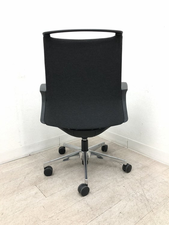 オカムラmode(モード)シリーズ 固定肘付モードチェア 商品画像4