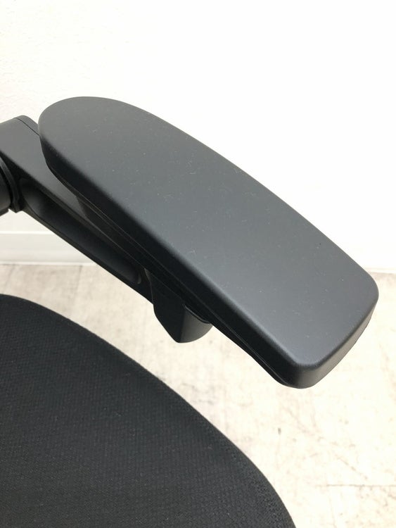 イトーキノート(nort)チェア 可動肘付ノートチェア 商品画像9