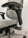 オカムラコンテッサ（Contessa）チェア 可動肘付コンテッサチェア 商品画像12