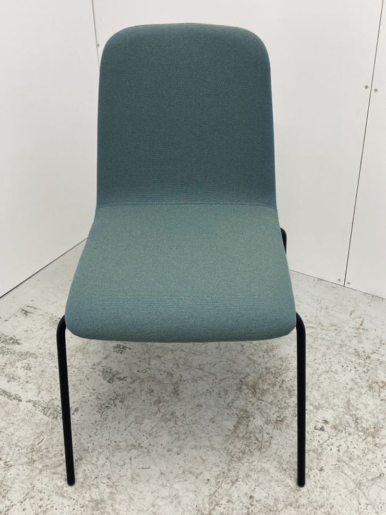 イトーキknot Work(ノットワーク)シリーズ スタッキングチェア4脚セット 商品画像2