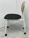 イトーキオリカチェア（Orlika chair） シリーズ ネスティングチェア2脚セット 商品画像3