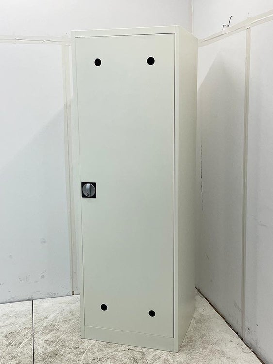 Ceha（チェハ）掃除道具用ロッカー 商品画像1